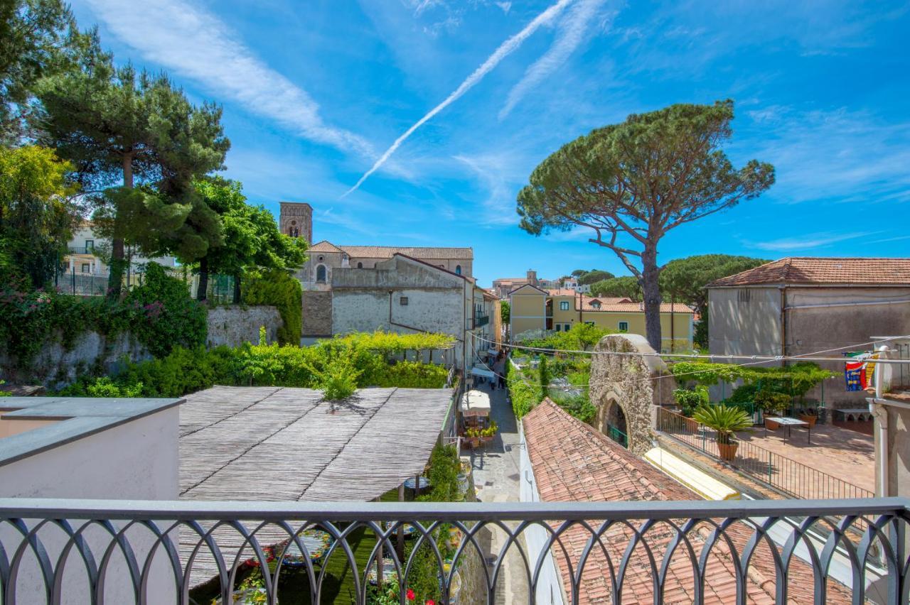 Ravello House Aparthotel ภายนอก รูปภาพ