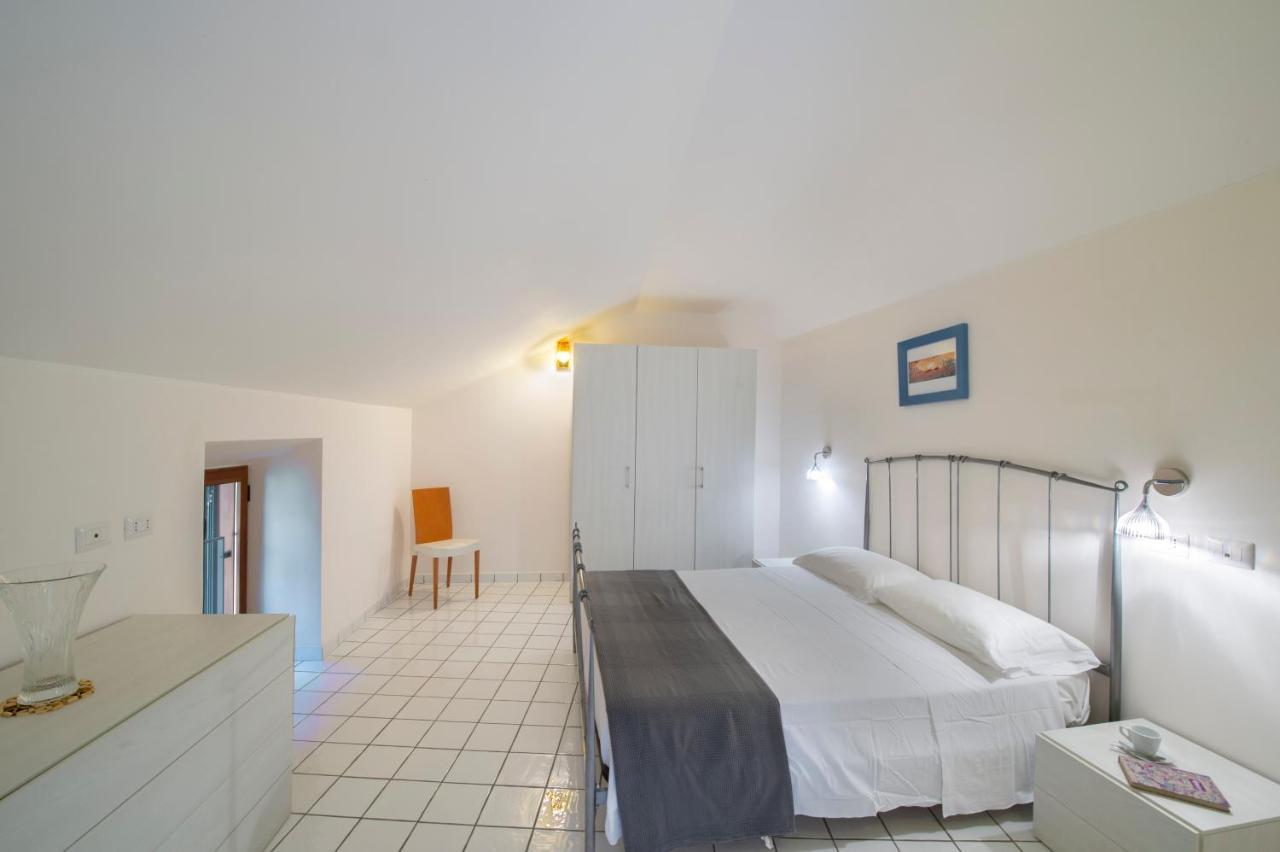 Ravello House Aparthotel ภายนอก รูปภาพ
