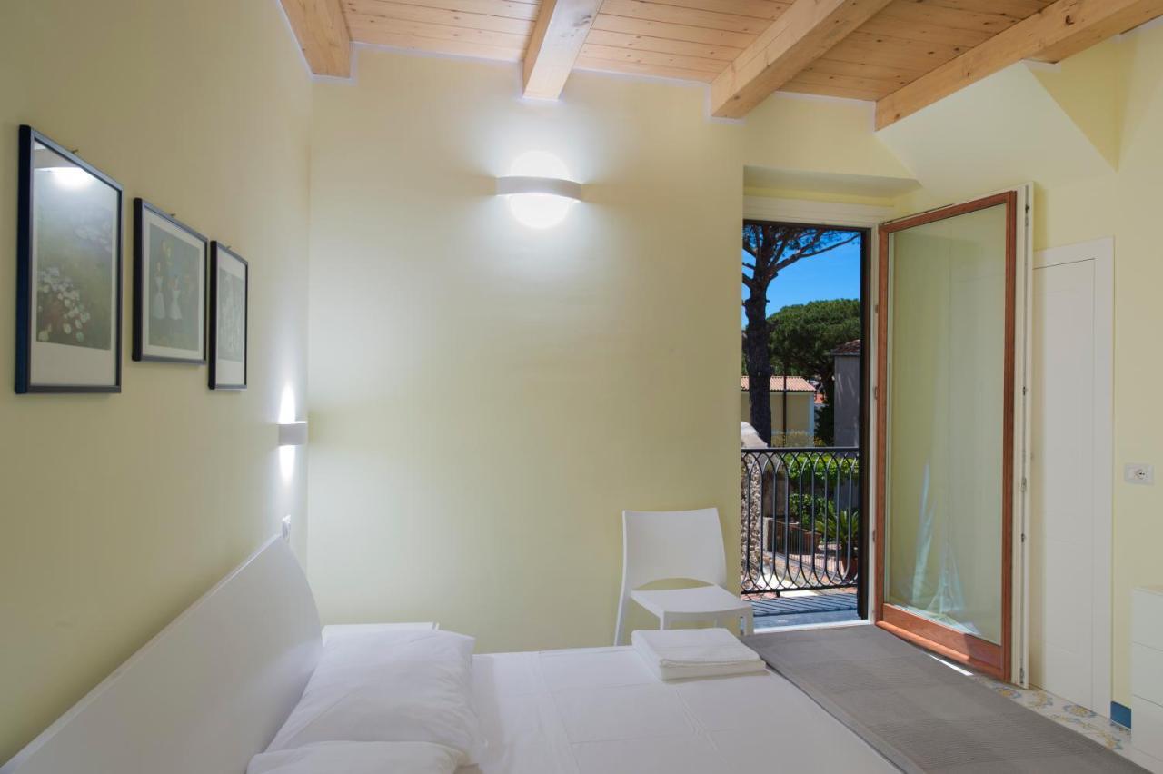 Ravello House Aparthotel ภายนอก รูปภาพ