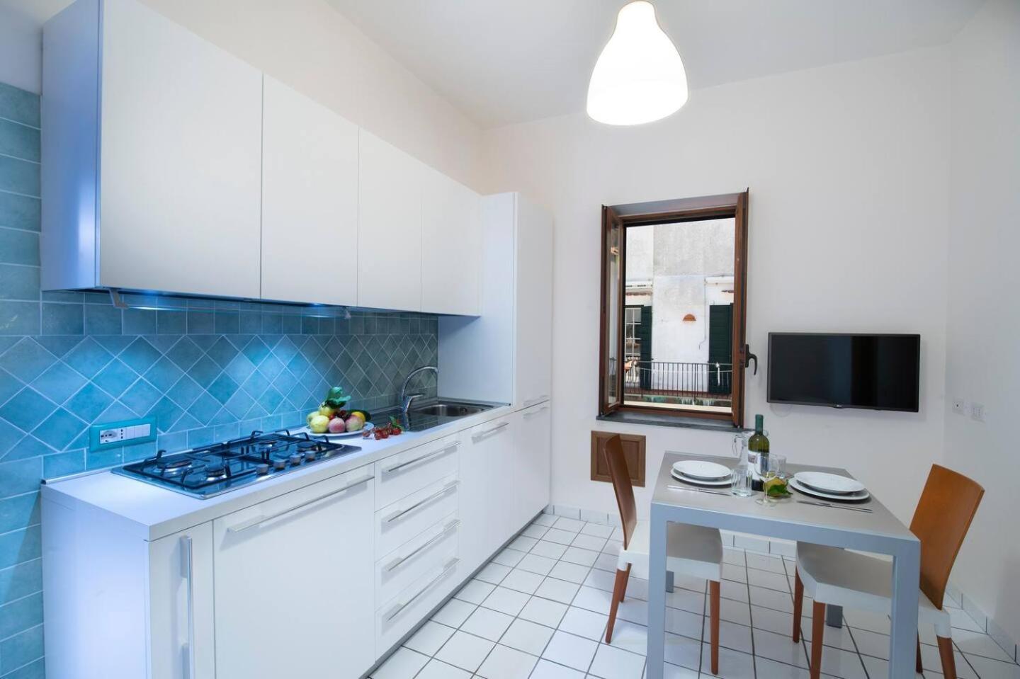 Ravello House Aparthotel ภายนอก รูปภาพ