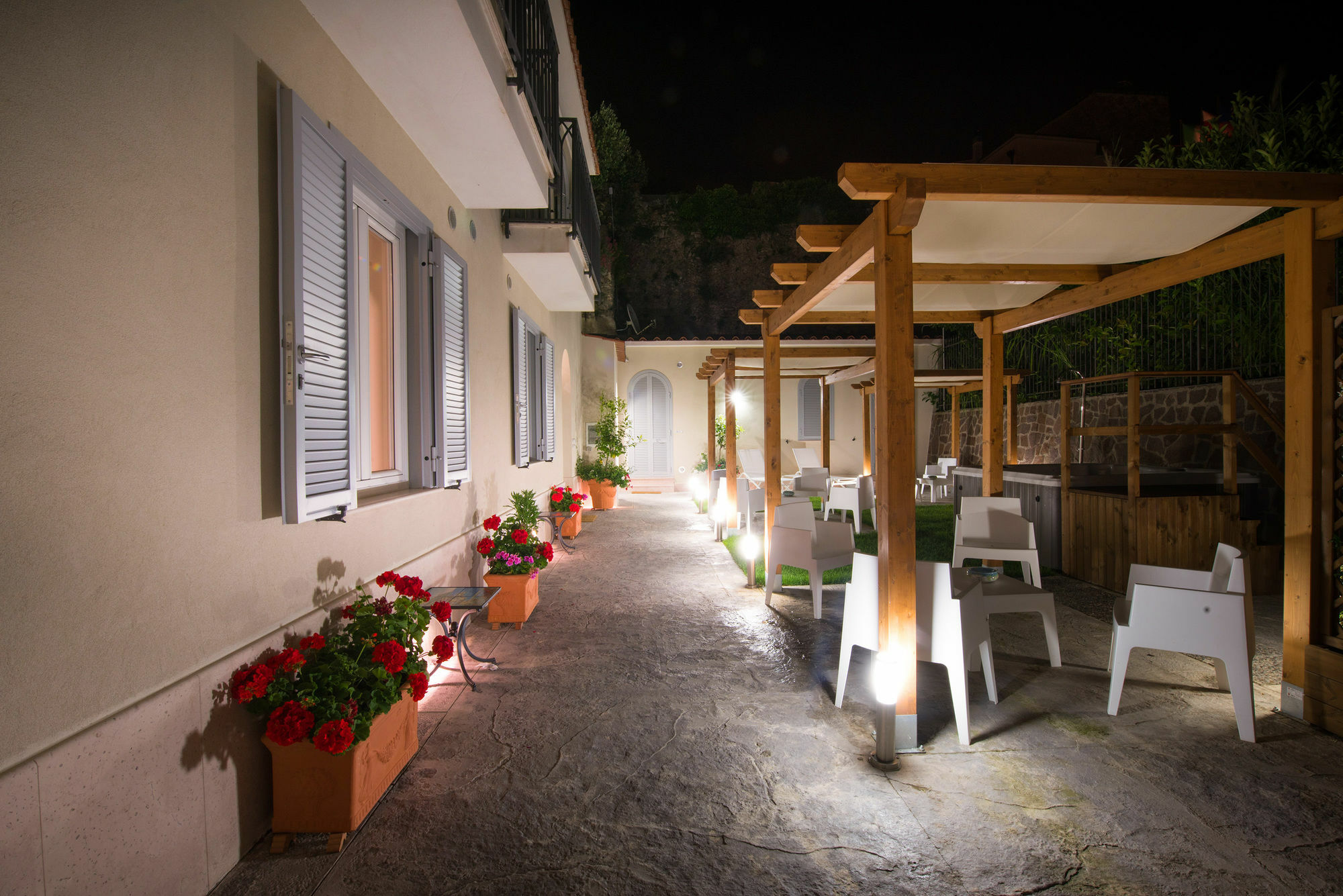 Ravello House Aparthotel ภายนอก รูปภาพ