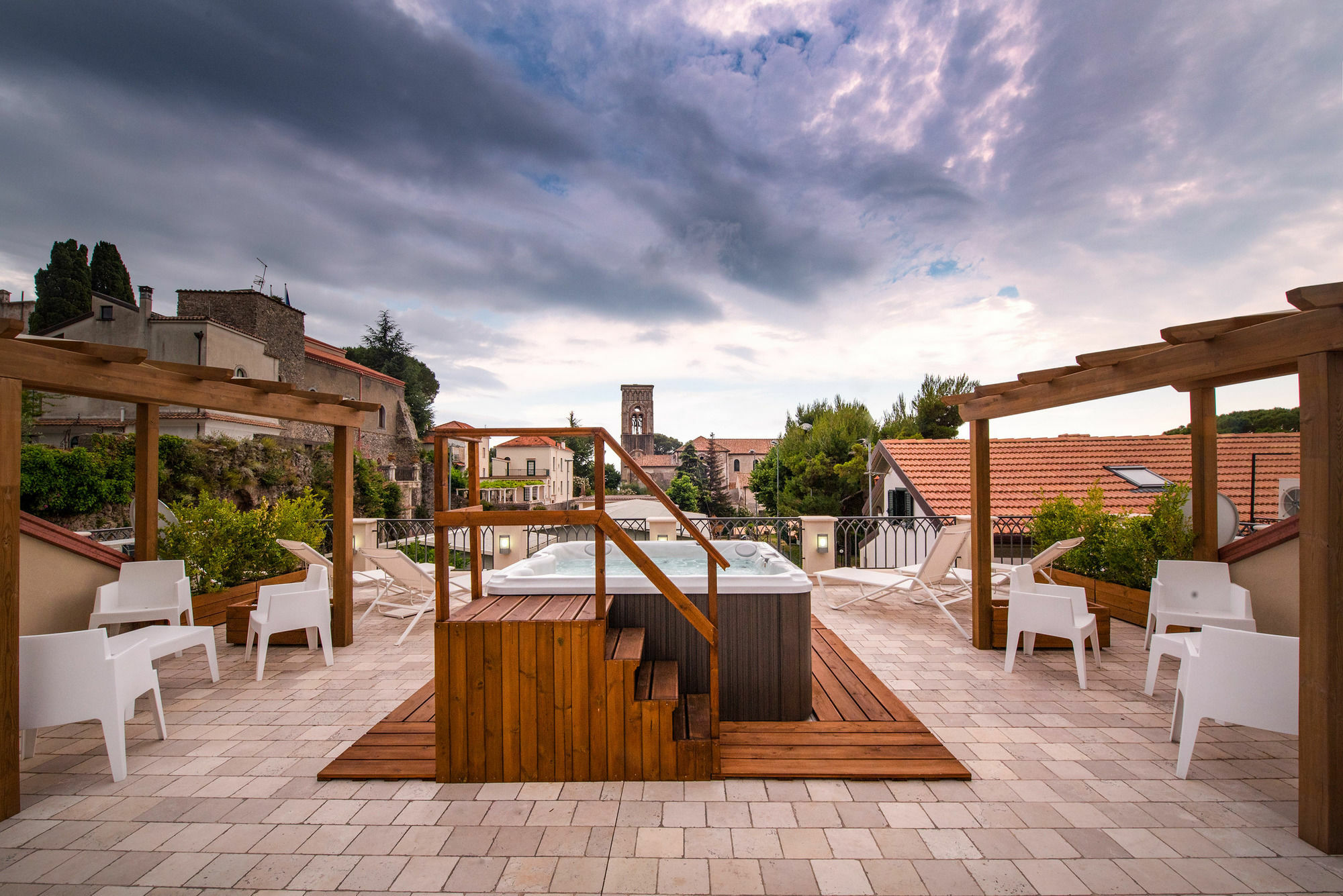 Ravello House Aparthotel ภายนอก รูปภาพ