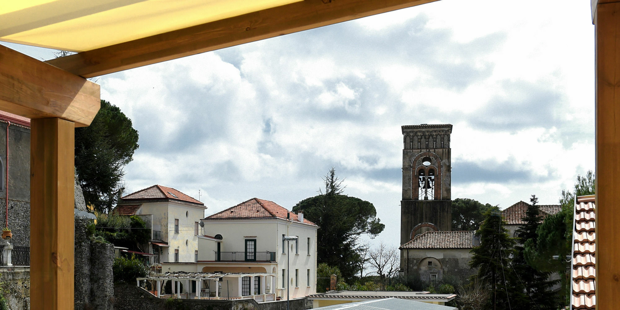 Ravello House Aparthotel ภายนอก รูปภาพ