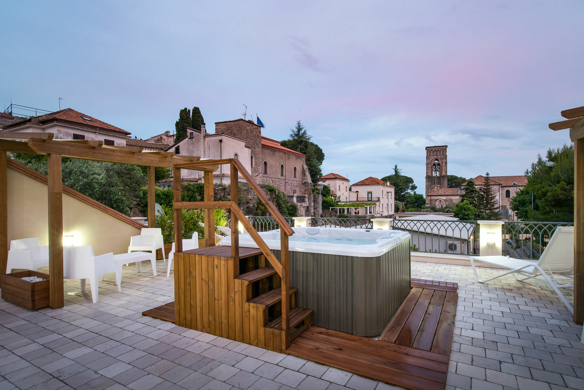 Ravello House Aparthotel ภายนอก รูปภาพ